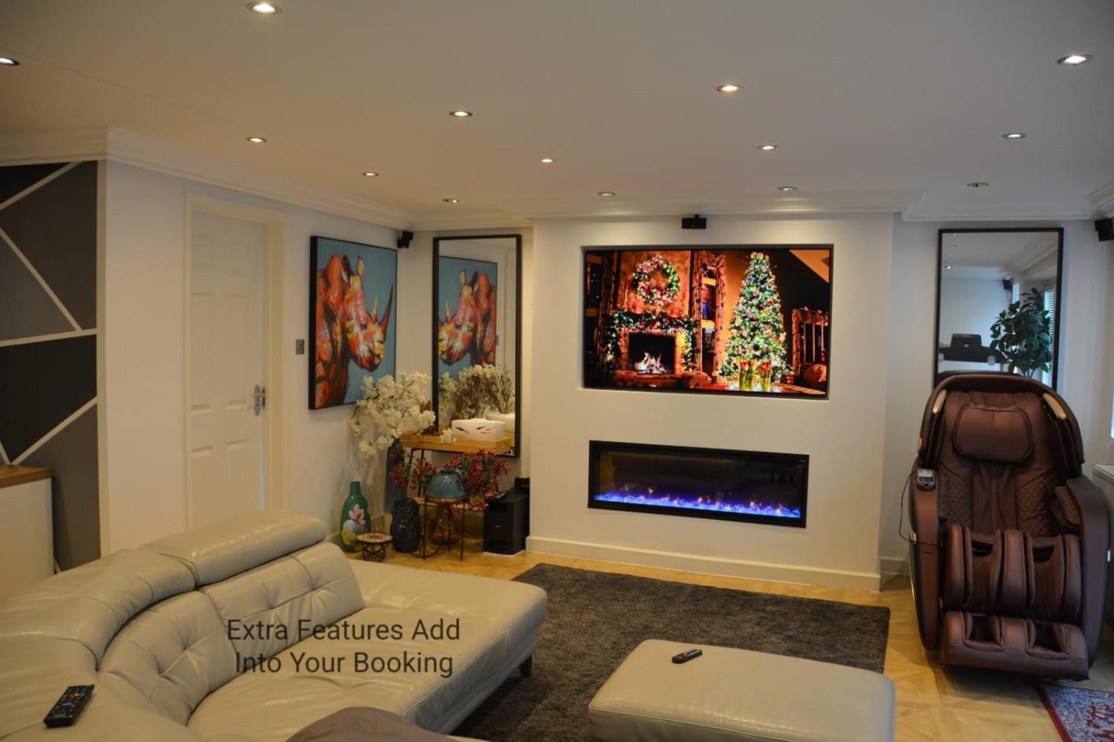 Cozy, Modern, Spacious 4 Bedroom House In London Romford Exterior photo
